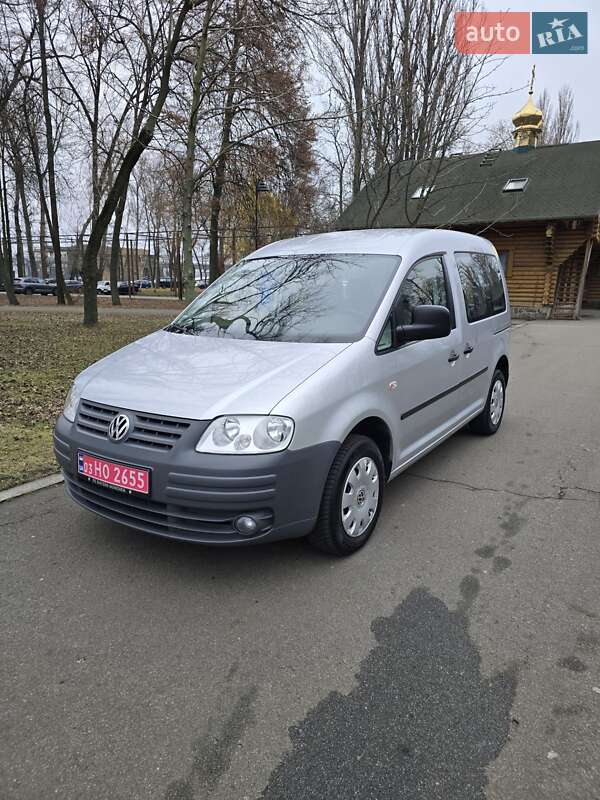 Мінівен Volkswagen Caddy 2009 в Києві