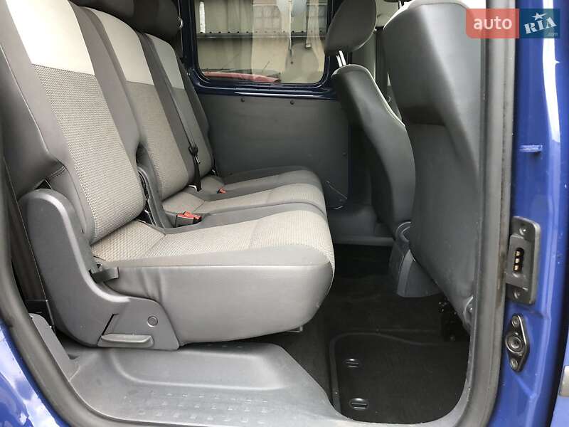 Мінівен Volkswagen Caddy 2012 в Хмельницькому фото 18 Мінівен Volkswagen Caddy 2012 в Хмельницькому