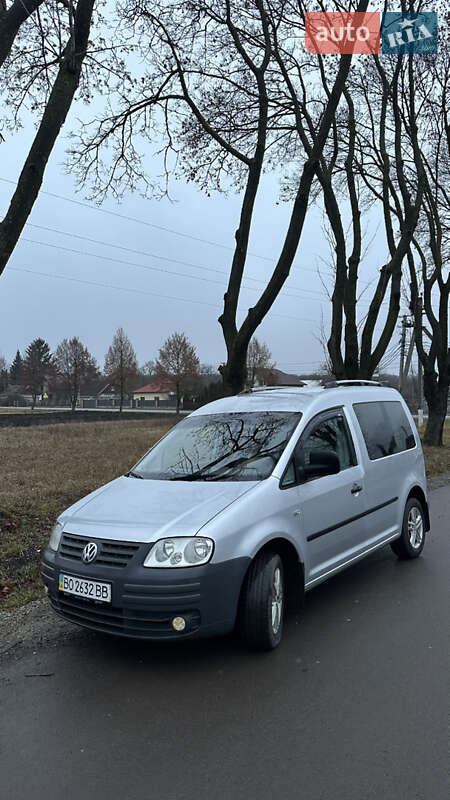 Volkswagen Caddy 2010