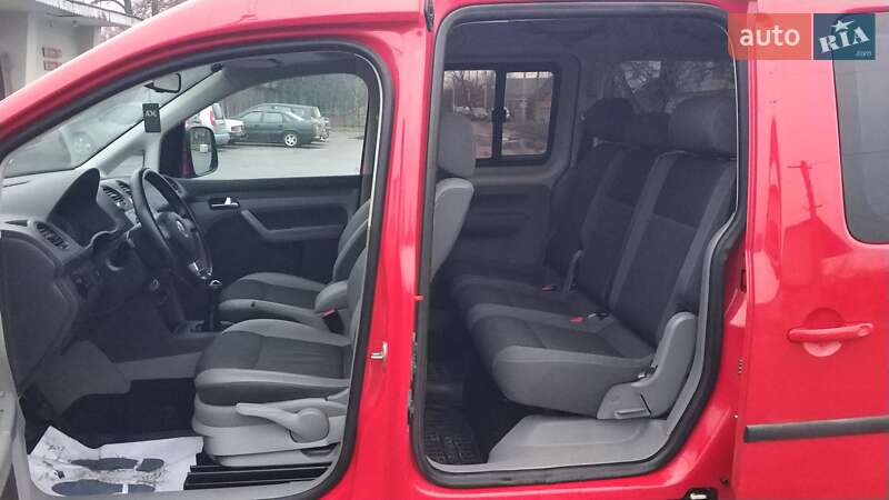 Минивэн Volkswagen Caddy 2010 в Виннице