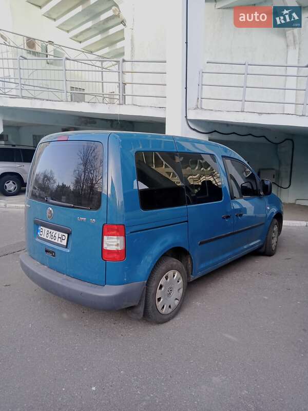 Минивэн Volkswagen Caddy 2010 в Полтаве