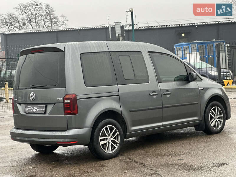 Мінівен Volkswagen Caddy 2016 в Києві фото 9 Мінівен Volkswagen Caddy 2016 в Києві