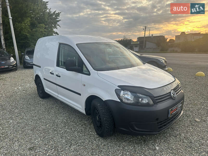 Грузовой фургон Volkswagen Caddy 2014 в Ивано-Франковске