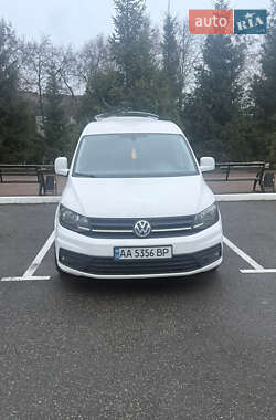 Минивэн Volkswagen Caddy 2016 в Киеве