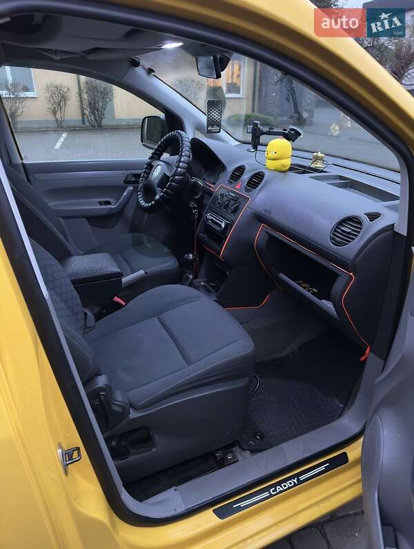Мінівен Volkswagen Caddy 2005 в Тернополі фото 6 Мінівен Volkswagen Caddy 2005 в Тернополі