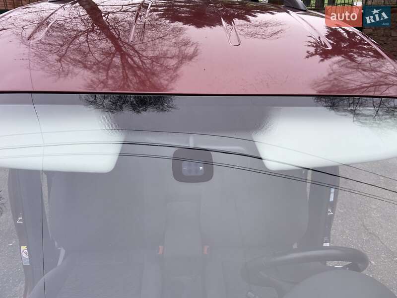 Мінівен Volkswagen Caddy 2014 в Києві