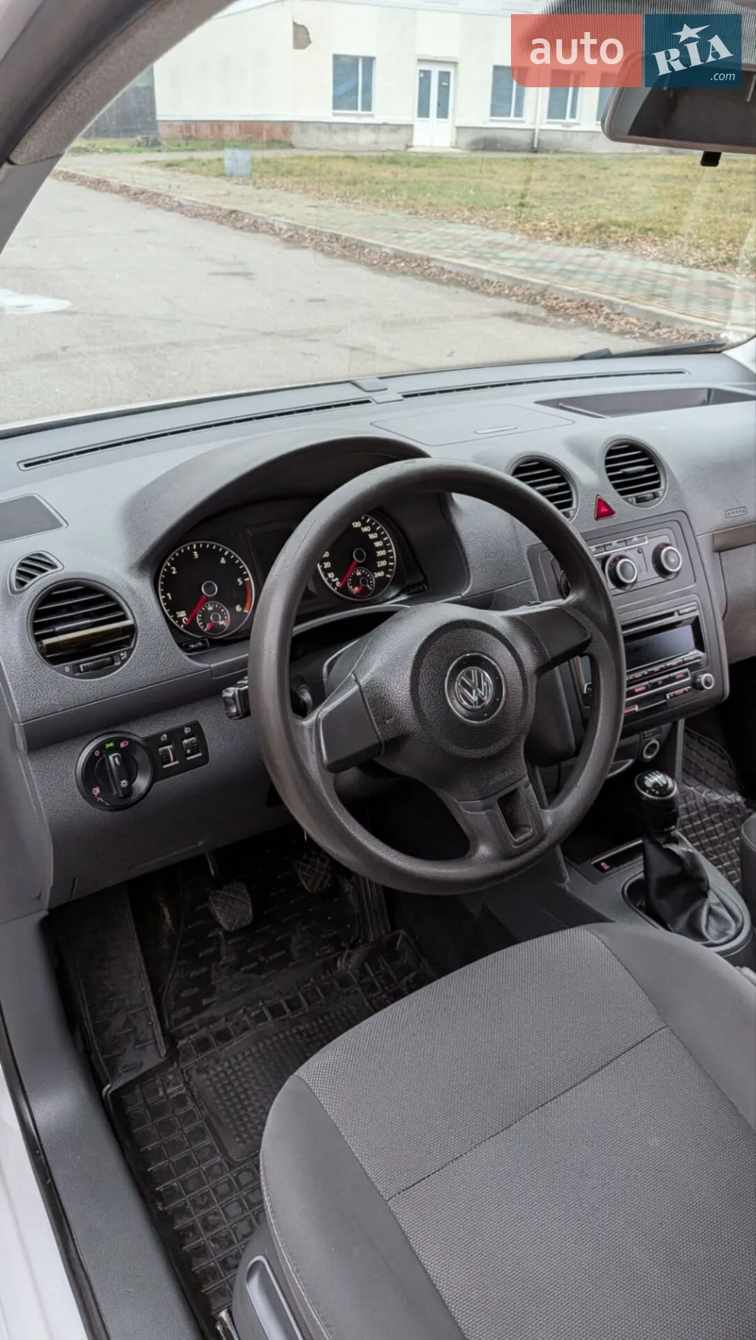2014 Volkswagen Caddy - мініатюра 31