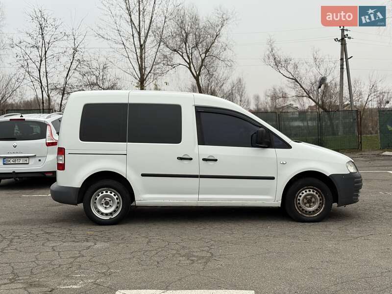 Минивэн Volkswagen Caddy 2006 в Киеве