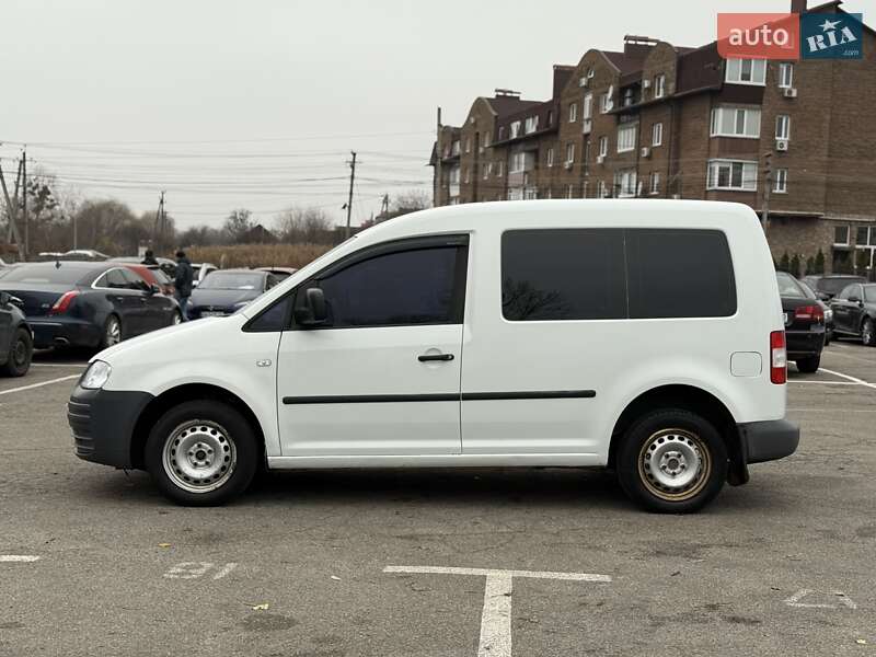 Минивэн Volkswagen Caddy 2006 в Киеве