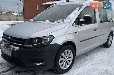 Мінівен Volkswagen Caddy 2015 в Рівному