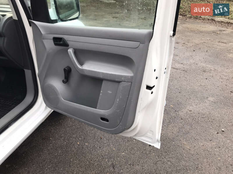 Минивэн Volkswagen Caddy 2010 в Белой Церкви фото 7 Минивэн Volkswagen Caddy 2010 в Белой Церкви