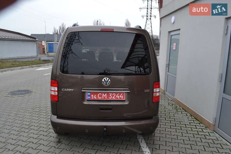 Минивэн Volkswagen Caddy 2011 в Виннице
