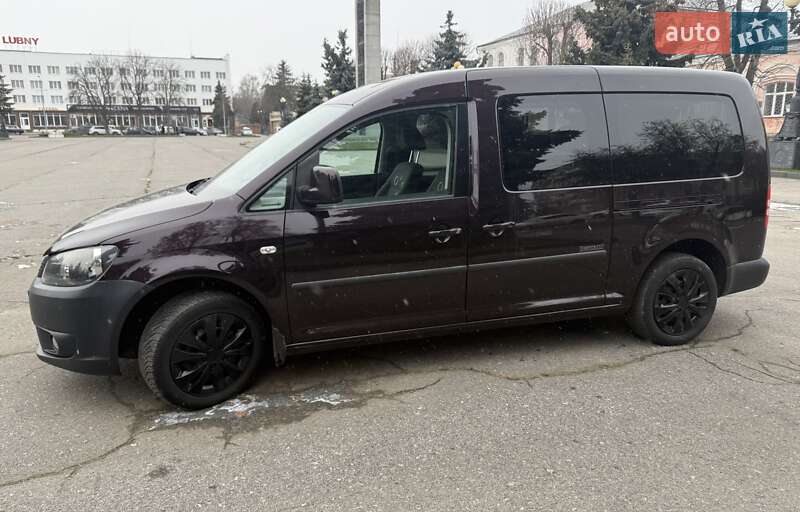 Минивэн Volkswagen Caddy 2011 в Лубнах