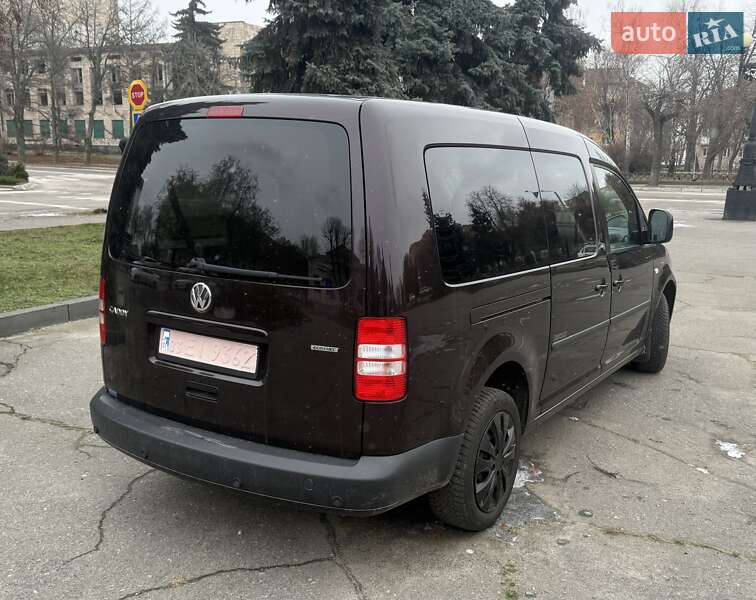 Минивэн Volkswagen Caddy 2011 в Лубнах