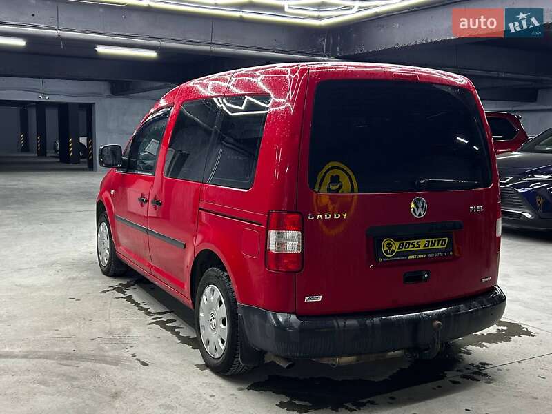 Мінівен Volkswagen Caddy 2009 в Чернівцях