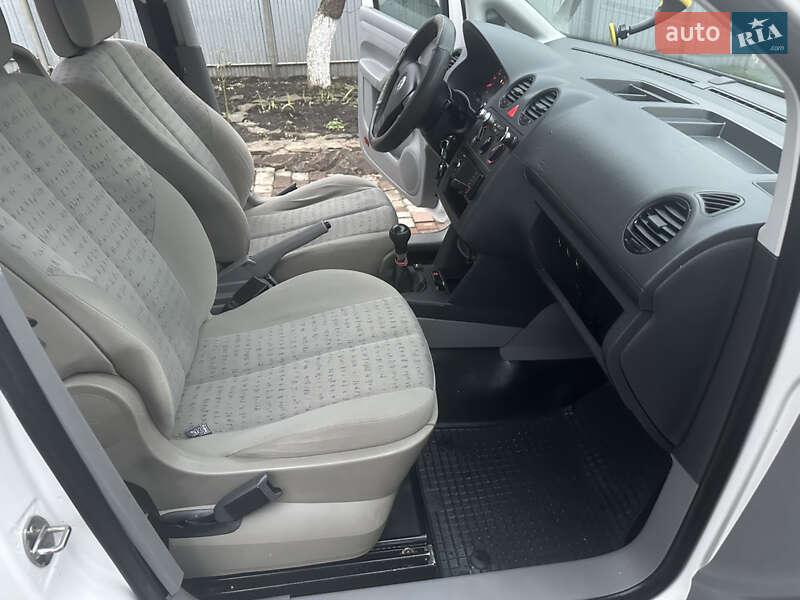 Минивэн Volkswagen Caddy 2008 в Тернополе