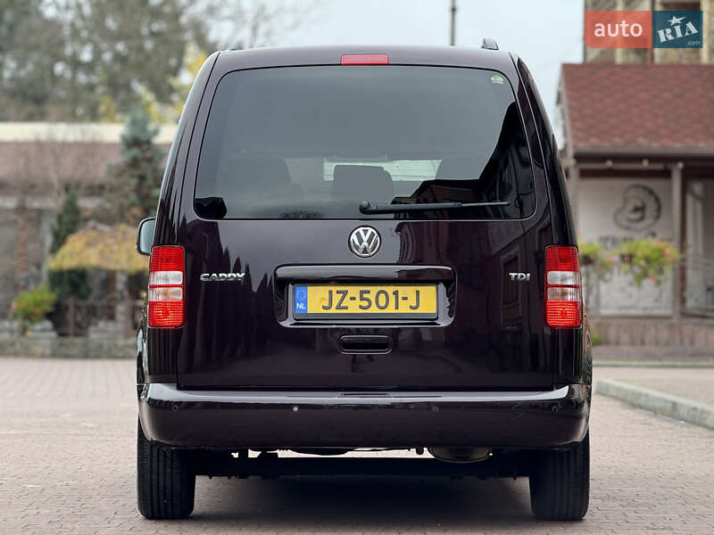 Мінівен Volkswagen Caddy 2013 в Стрию