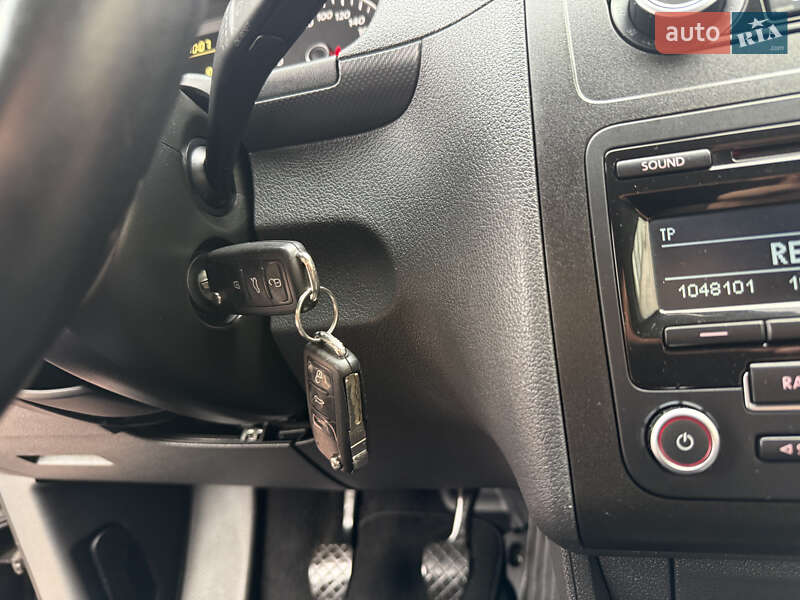 Мінівен Volkswagen Caddy 2013 в Стрию