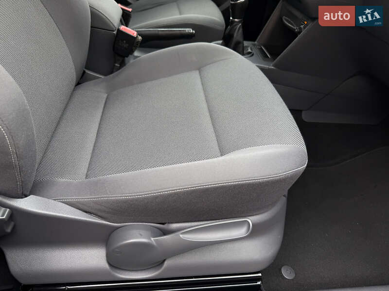 Мінівен Volkswagen Caddy 2013 в Стрию