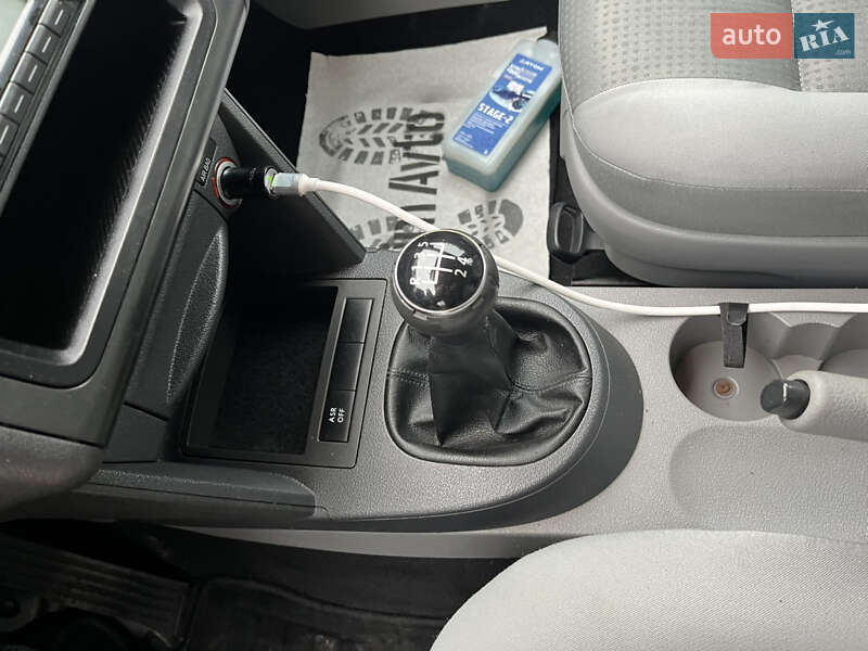 Мінівен Volkswagen Caddy 2010 в Луцьку