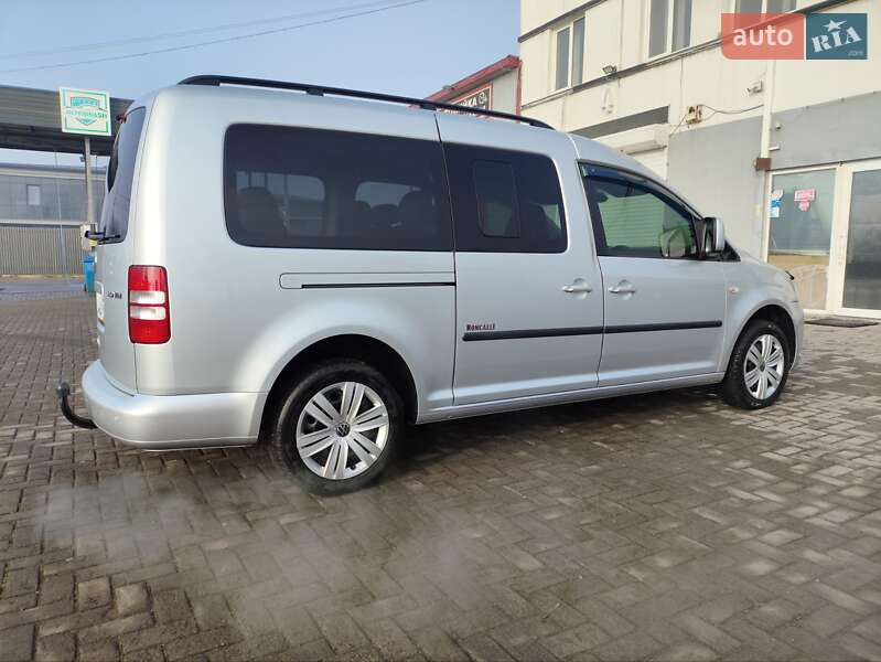Минивэн Volkswagen Caddy 2012 в Черновцах