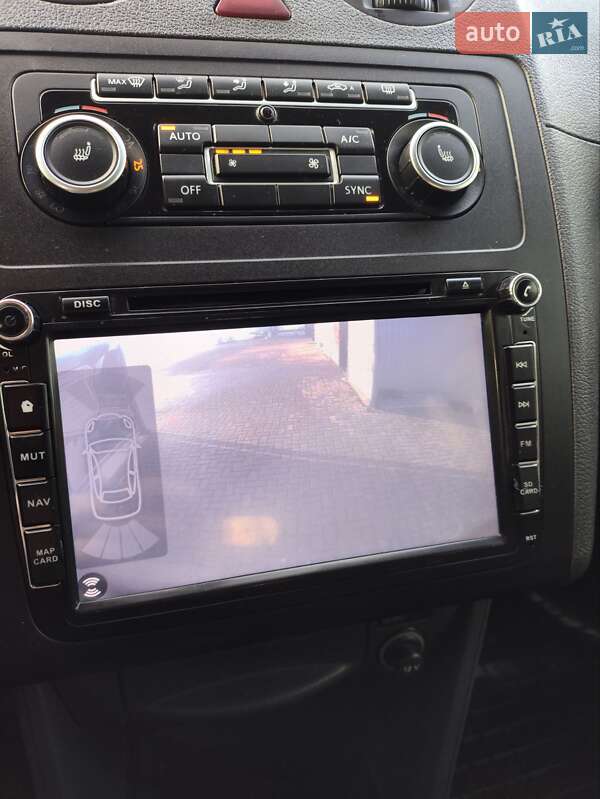 Минивэн Volkswagen Caddy 2012 в Черновцах