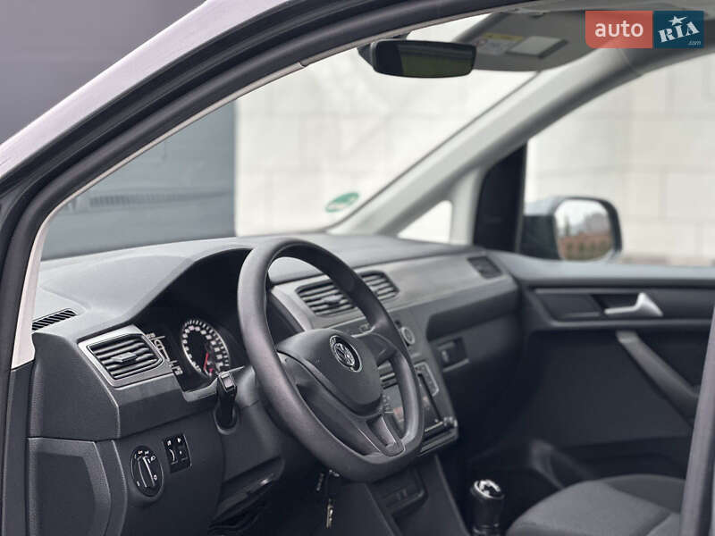 Мінівен Volkswagen Caddy 2020 в Луцьку