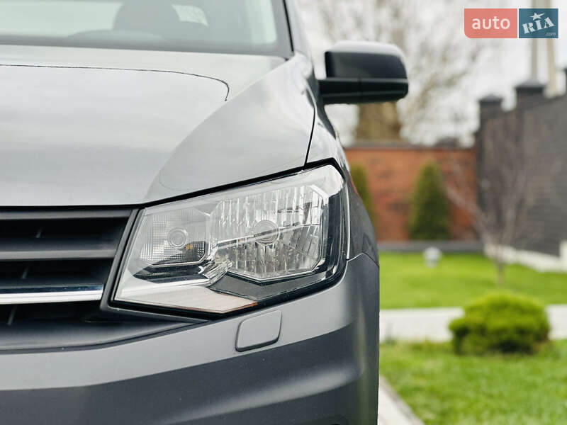 Мінівен Volkswagen Caddy 2020 в Луцьку