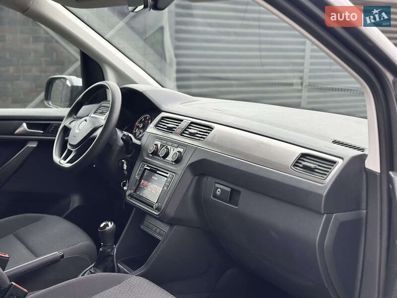 Мінівен Volkswagen Caddy 2020 в Луцьку