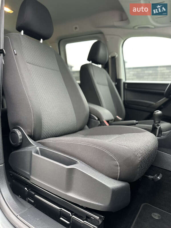 Мінівен Volkswagen Caddy 2020 в Луцьку