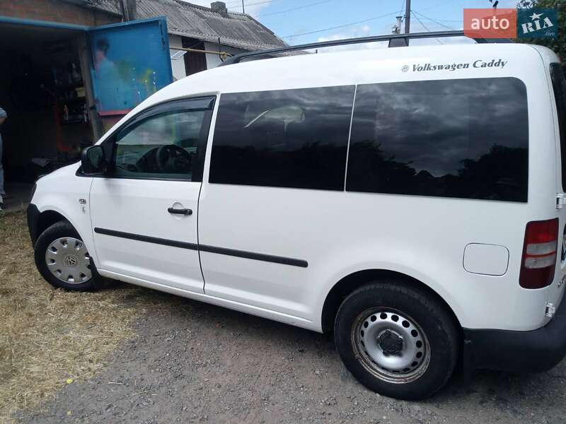 Мінівен Volkswagen Caddy 2010 в Жмеринці