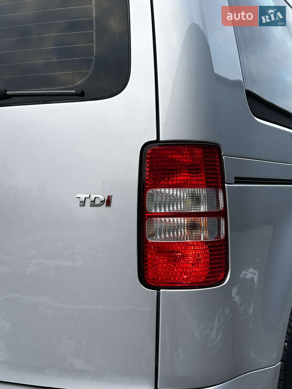 Мінівен Volkswagen Caddy 2015 в Кропивницькому