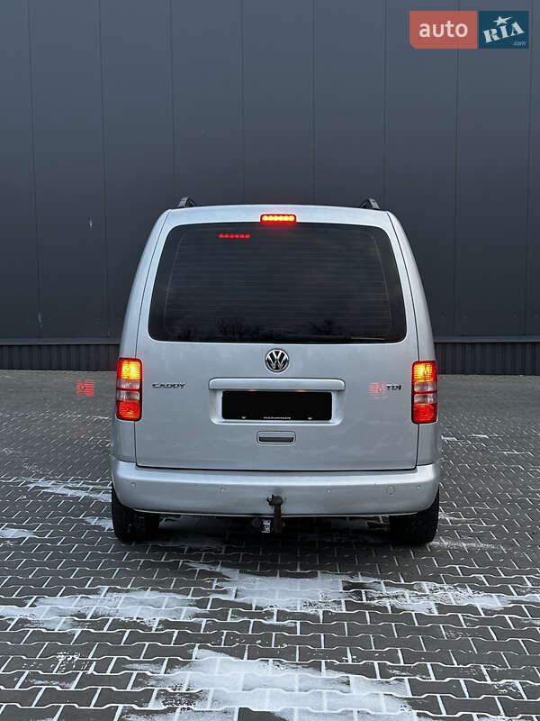 Мінівен Volkswagen Caddy 2015 в Кропивницькому