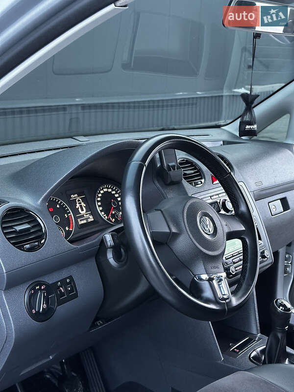 Мінівен Volkswagen Caddy 2015 в Кропивницькому