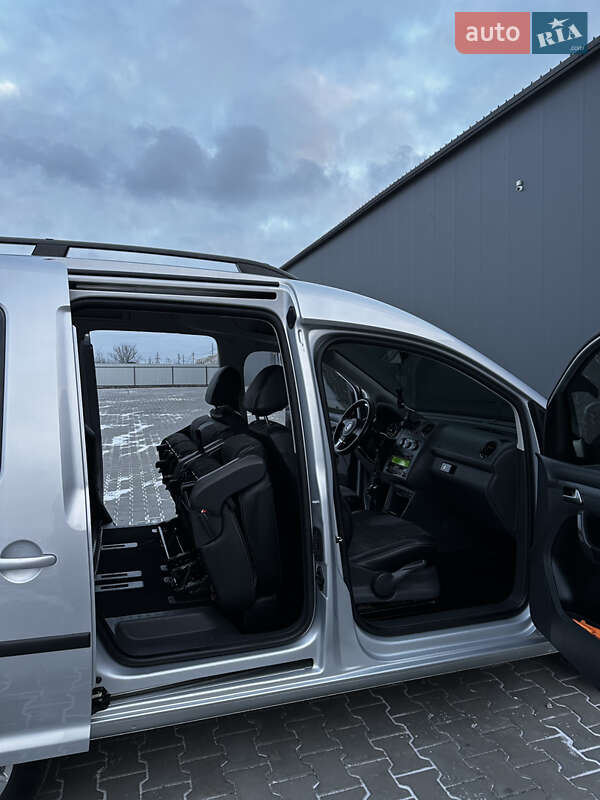 Мінівен Volkswagen Caddy 2015 в Кропивницькому