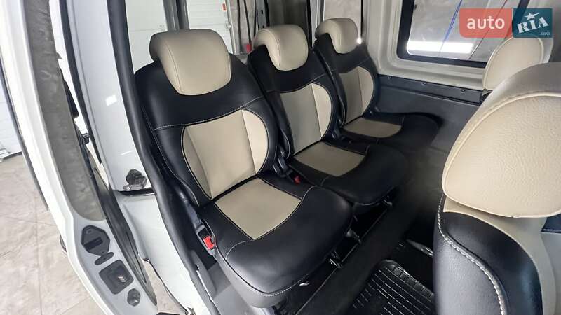 Мінівен Volkswagen Caddy 2008 в Рівному