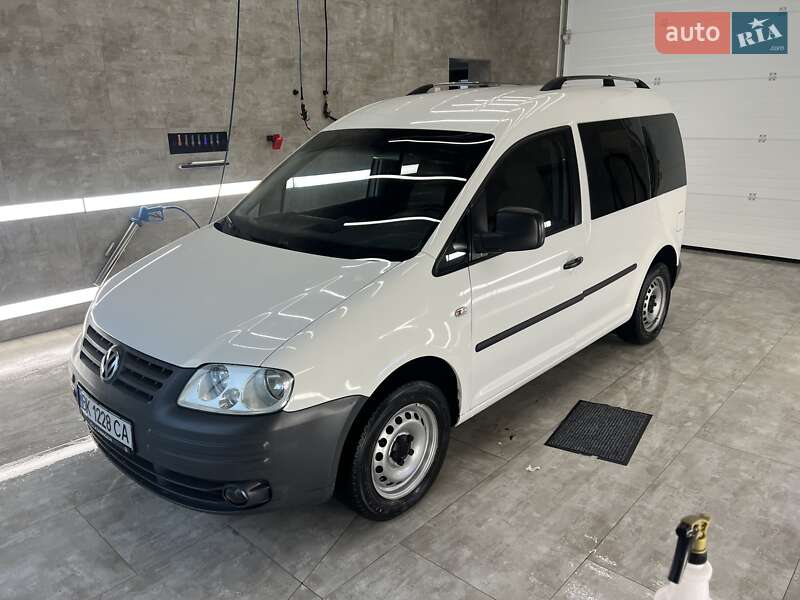 Мінівен Volkswagen Caddy 2008 в Рівному