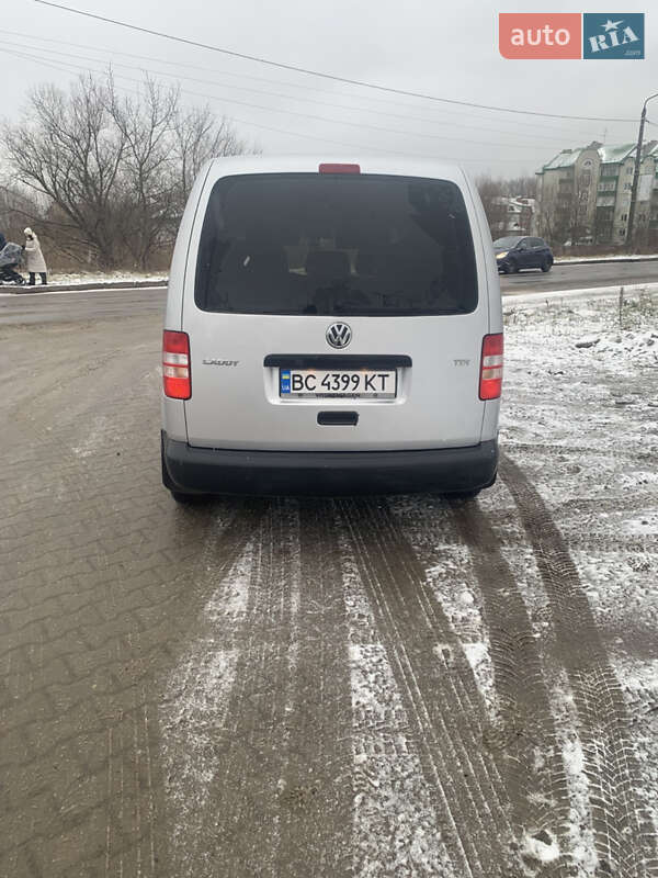 Мінівен Volkswagen Caddy 2010 в Дрогобичі