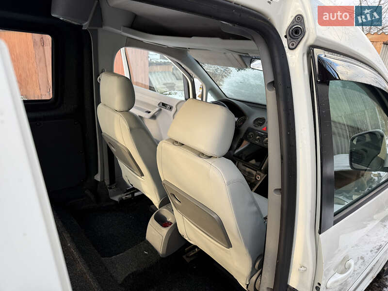 Мінівен Volkswagen Caddy 2006 в Кам'янець-Подільському