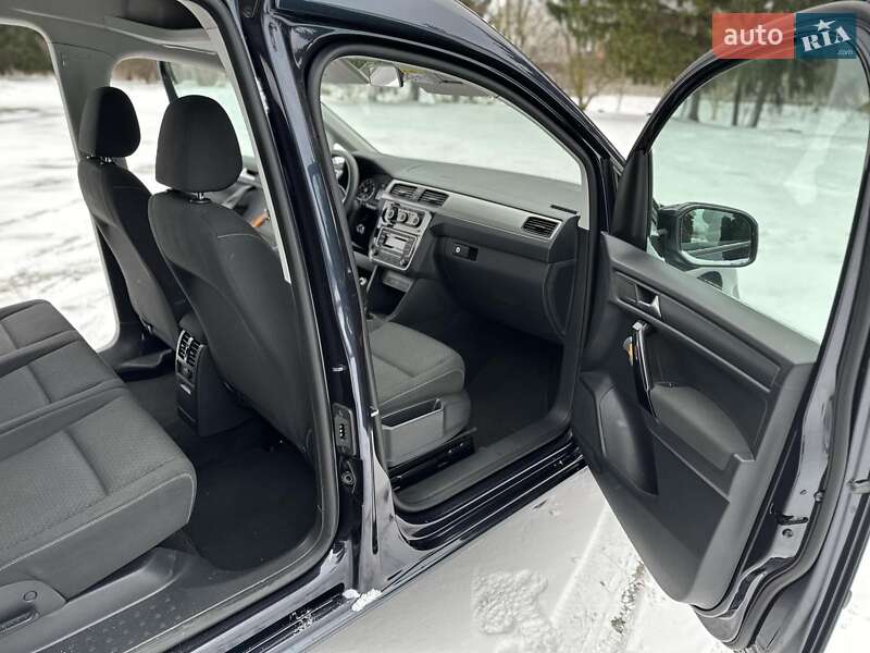 Мінівен Volkswagen Caddy 2018 в Дубні