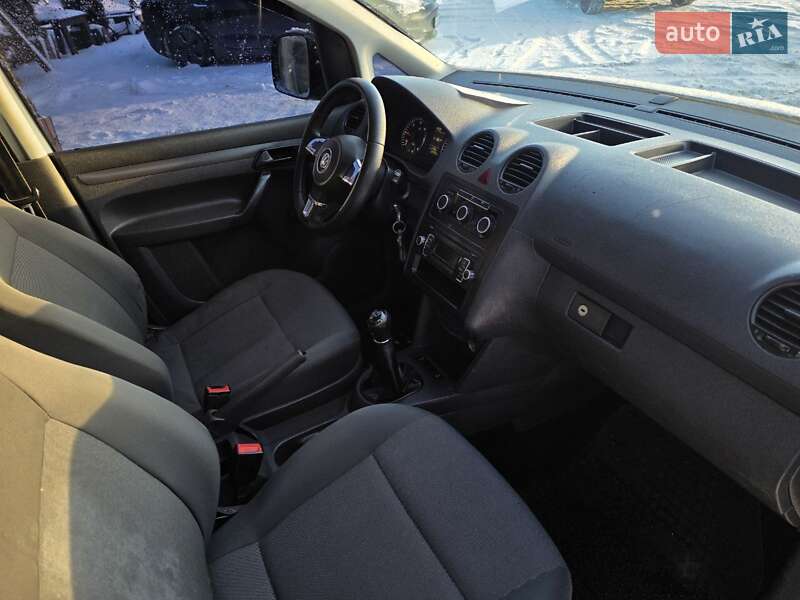 Мінівен Volkswagen Caddy 2014 в Тернополі