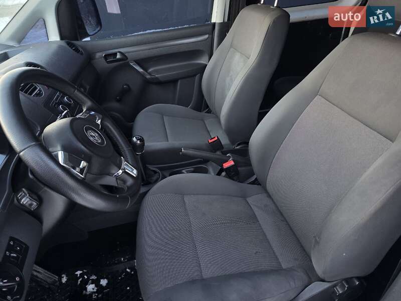 Мінівен Volkswagen Caddy 2014 в Тернополі