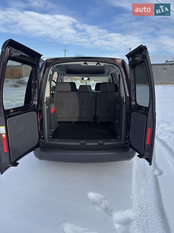 Минивэн Volkswagen Caddy 2012 в Бучаче