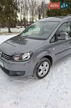 Мінівен Volkswagen Caddy 2015 в Калуші