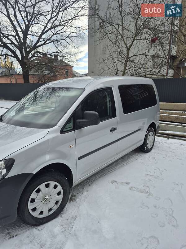 Мінівен Volkswagen Caddy 2011 в Івано-Франківську