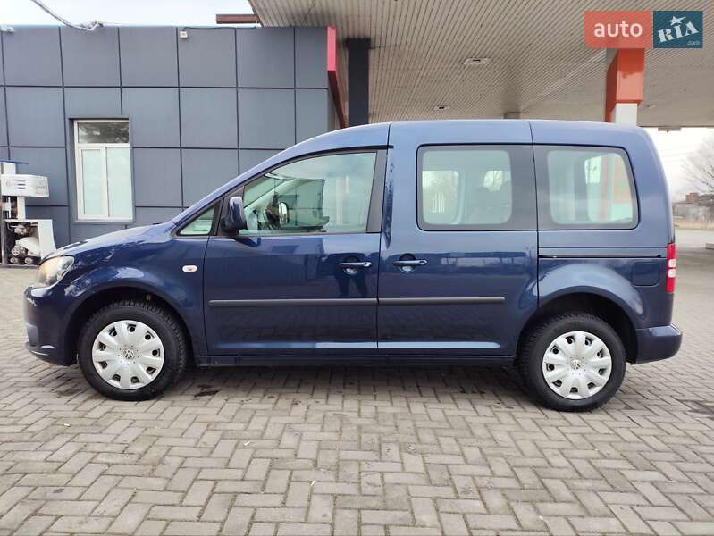 Мінівен Volkswagen Caddy 2012 в Чернівцях