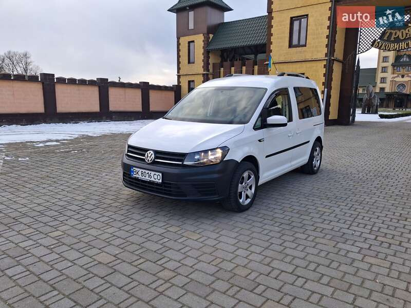 Мінівен Volkswagen Caddy 2016 в Чернівцях