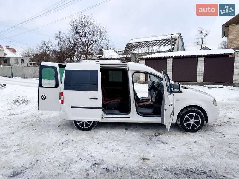 Volkswagen Caddy 2010