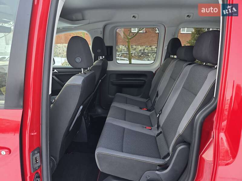 Минивэн Volkswagen Caddy 2019 в Нововолынске