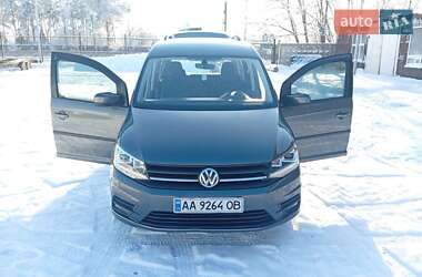 Минивэн Volkswagen Caddy 2016 в Киеве